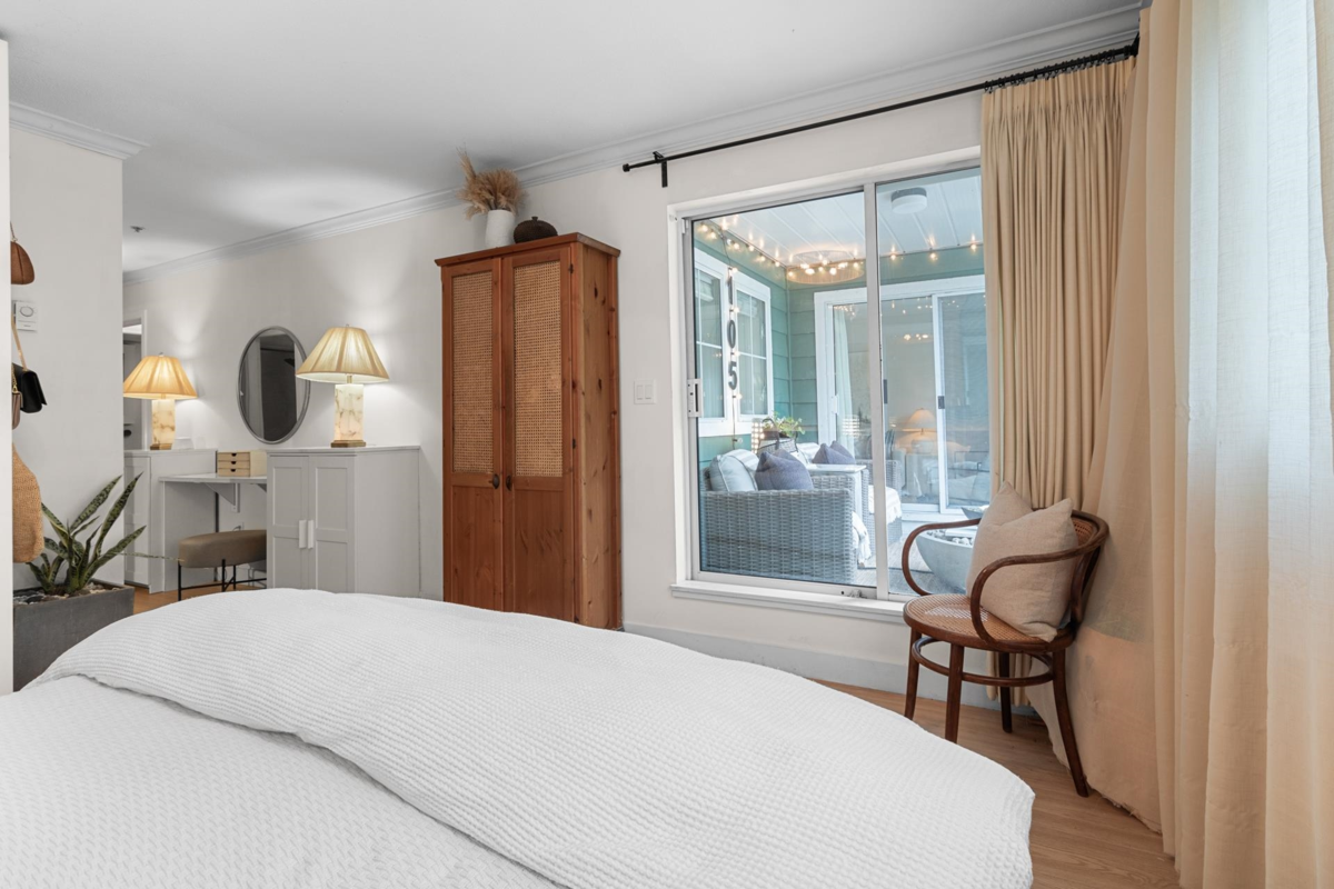 Primary Bathroom Photo of 105 1199 Westwood Street, Coquitlam, BC