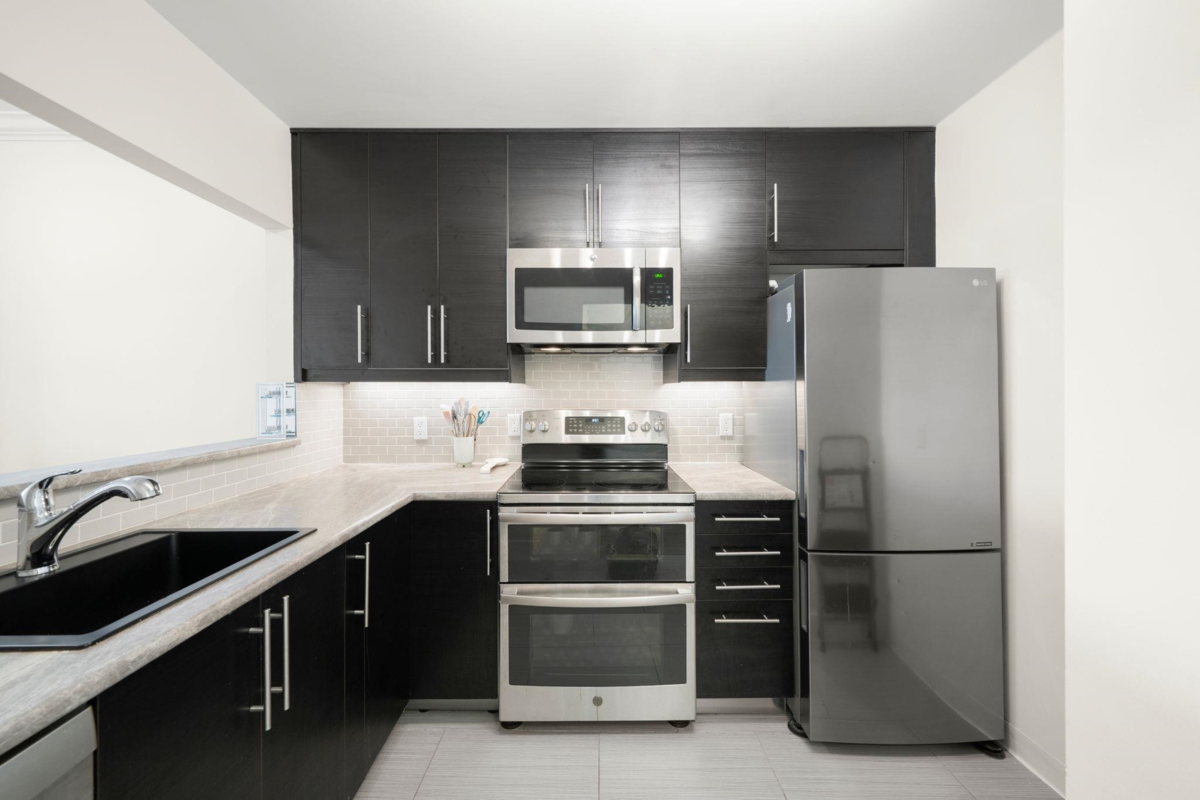 Dining Area Photo of 317 630 Roche Point Drive, North Vancouver, BC