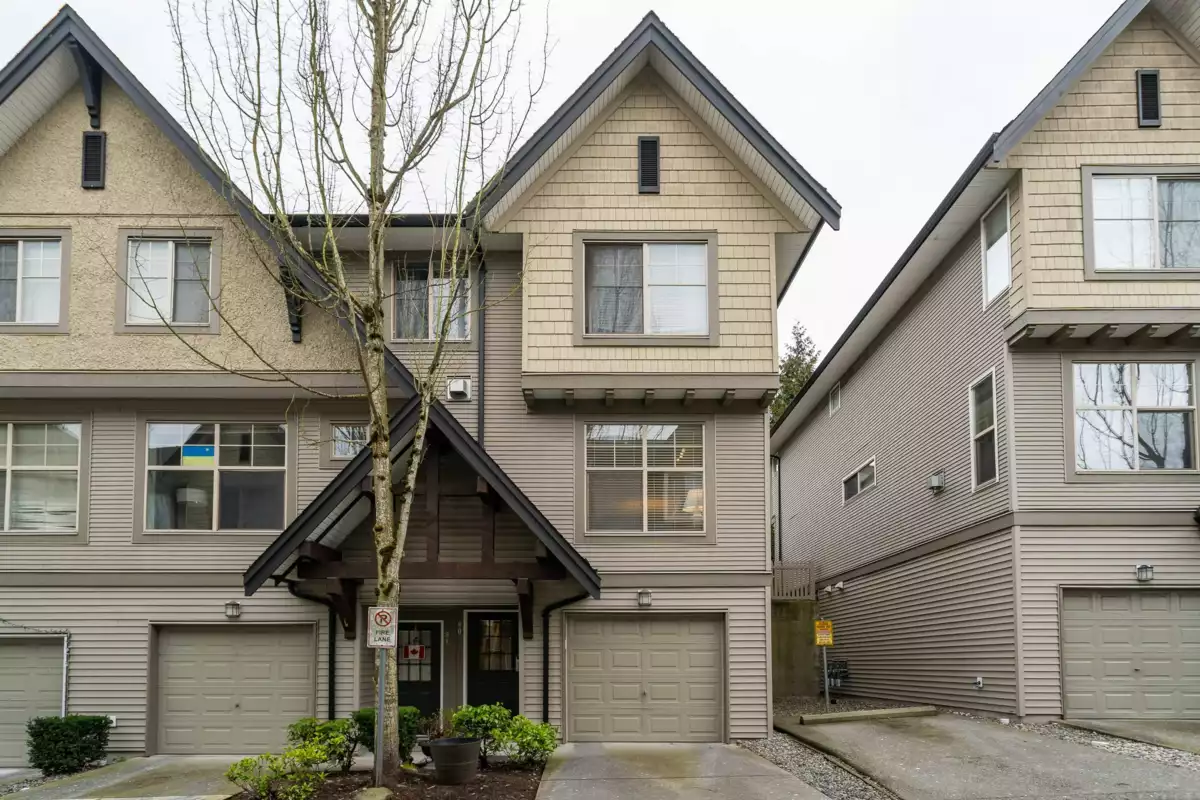 Swimming Pool Photo of 80 15152 62a Avenue, Surrey, BC