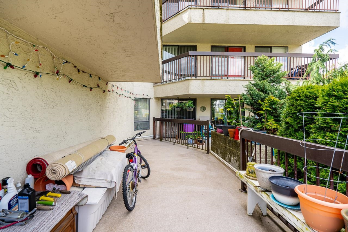 Garage Interior Photo of 134 31955 Old Yale Road, Abbotsford, BC
