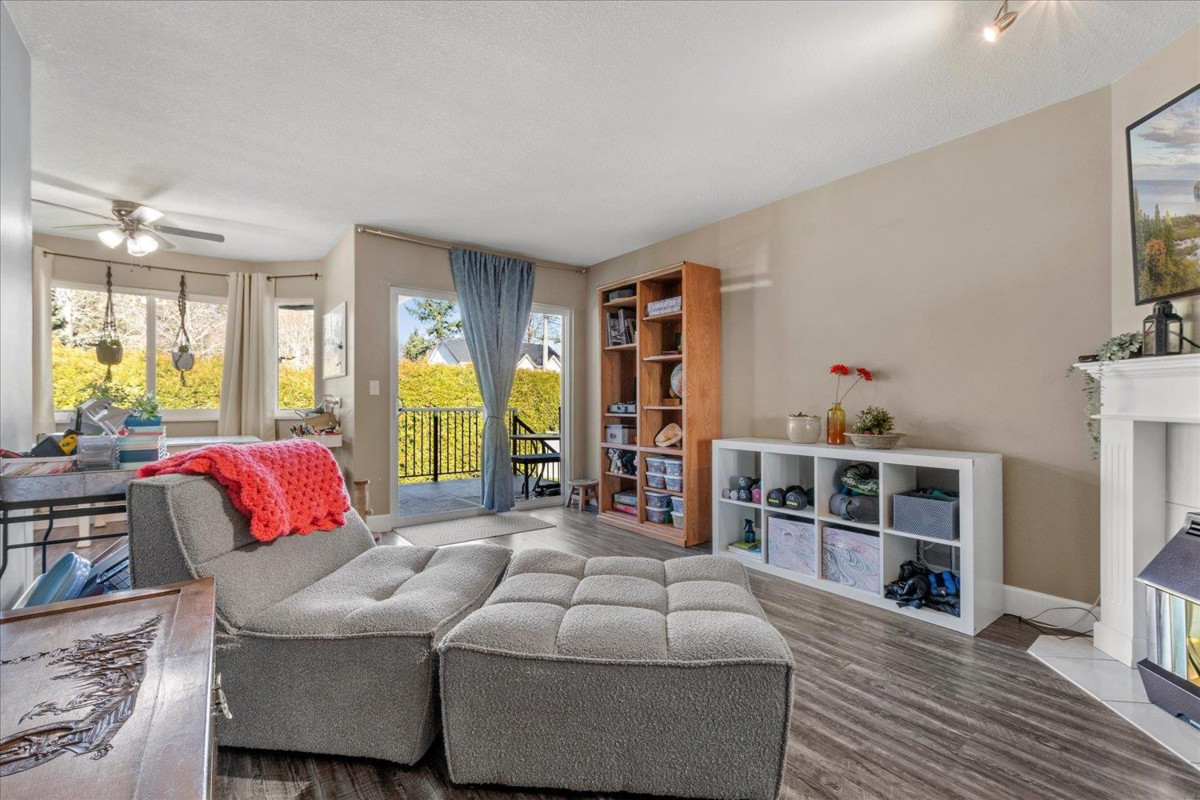 Bedroom 2 Photo of 32747 Mcrae Avenue, Mission, BC
