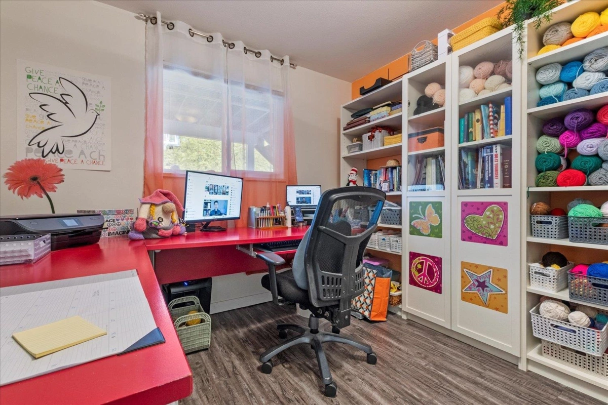 Front Yard Photo of 32747 Mcrae Avenue, Mission, BC