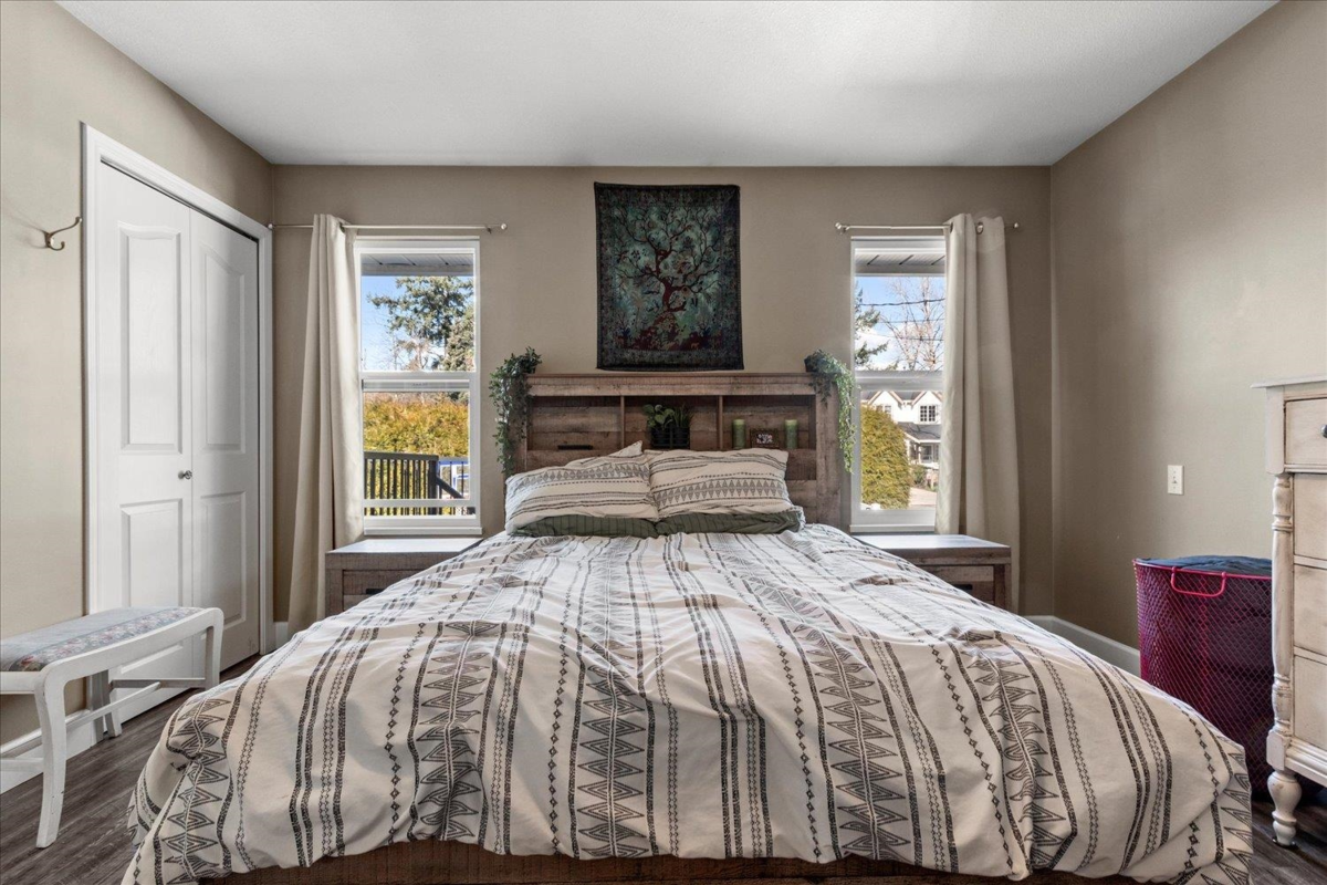 Hallway Photo of 32747 Mcrae Avenue, Mission, BC