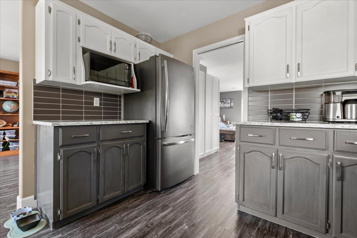 Laundry Room Photo of 32747 Mcrae Avenue, Mission, BC