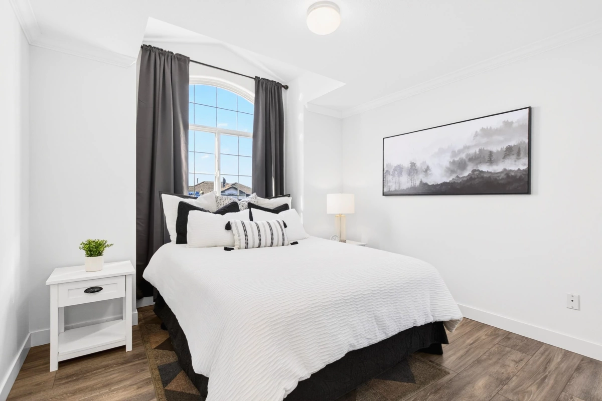 Basement Recreation Room Photo of 23706 Tamarack Lane, Maple Ridge, BC