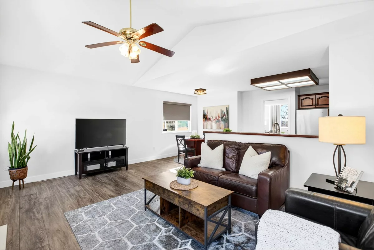 Bedroom 2 Photo of 23706 Tamarack Lane, Maple Ridge, BC