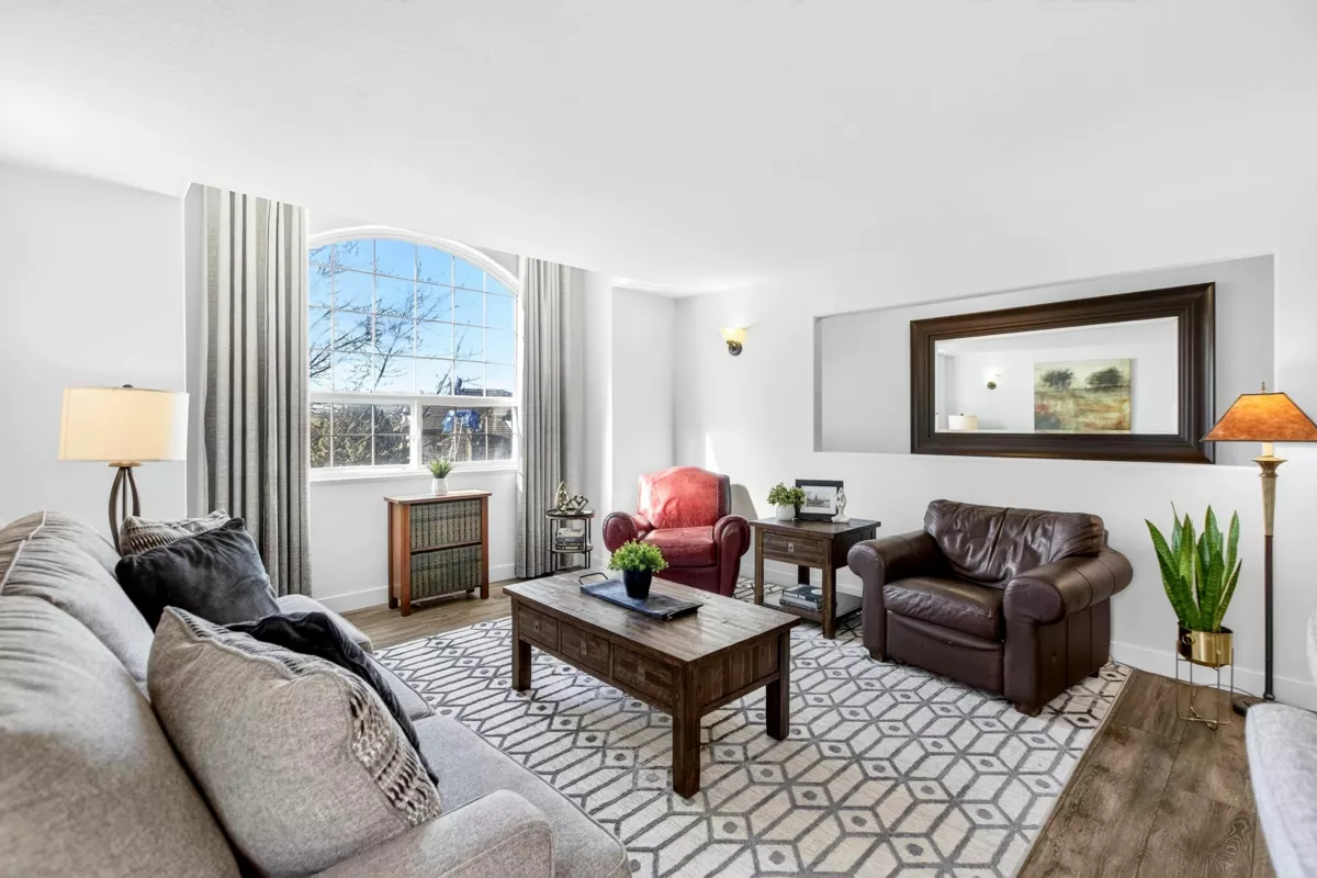 Kitchen Photo of 23706 Tamarack Lane, Maple Ridge, BC