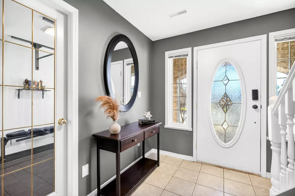 Living Room Photo of 23706 Tamarack Lane, Maple Ridge, BC