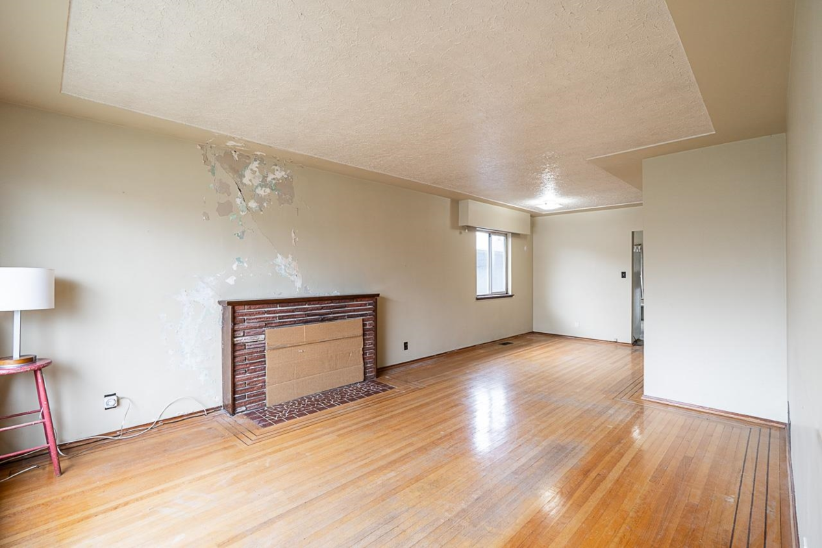 Family Room Photo of 3484 E 25th Avenue, Vancouver, BC