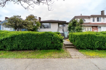 3484 E 25th Avenue, Vancouver, BC, Vancouver — Single Family Residence for sale