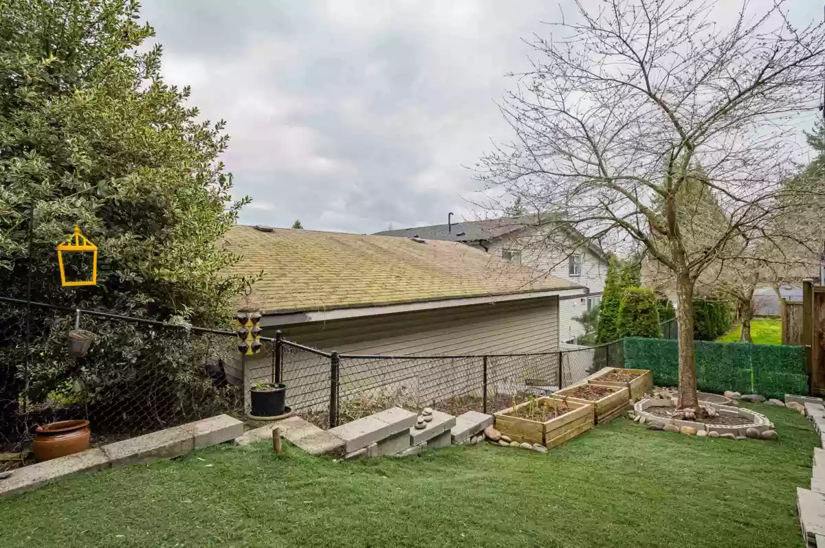 Playground / Recreational Area Near 9 34130 Old Yale Road, Abbotsford, BC