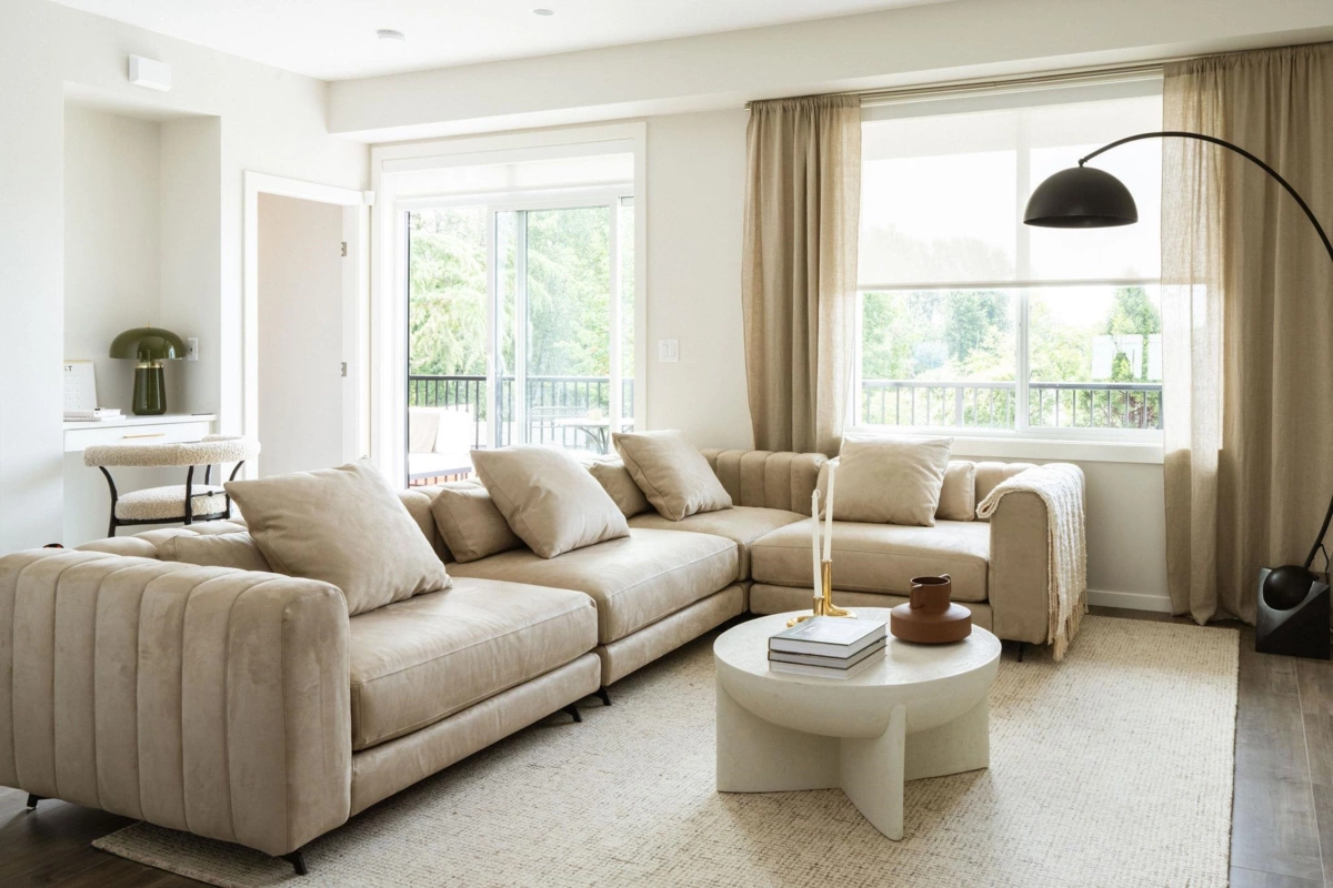 Dining Area Photo of 137 1833 165a Street, Surrey, BC