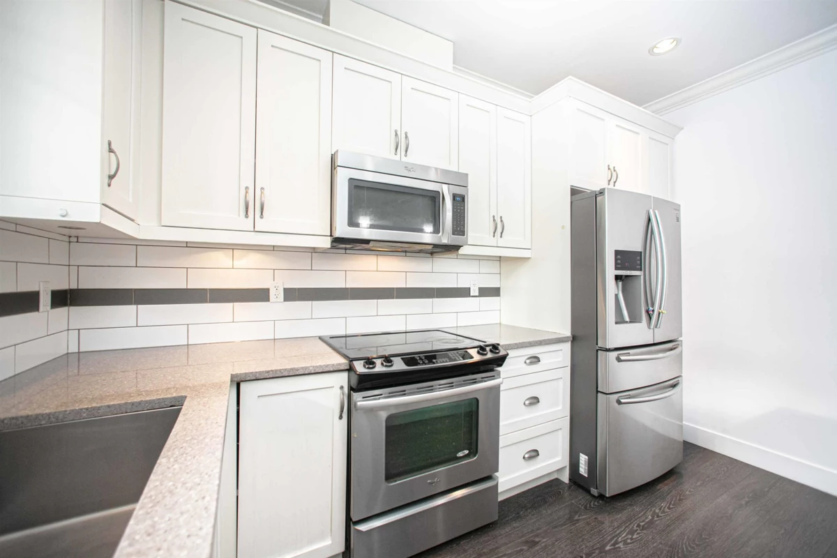 Dining Area Photo of 19 6929 142 Street, Surrey, BC