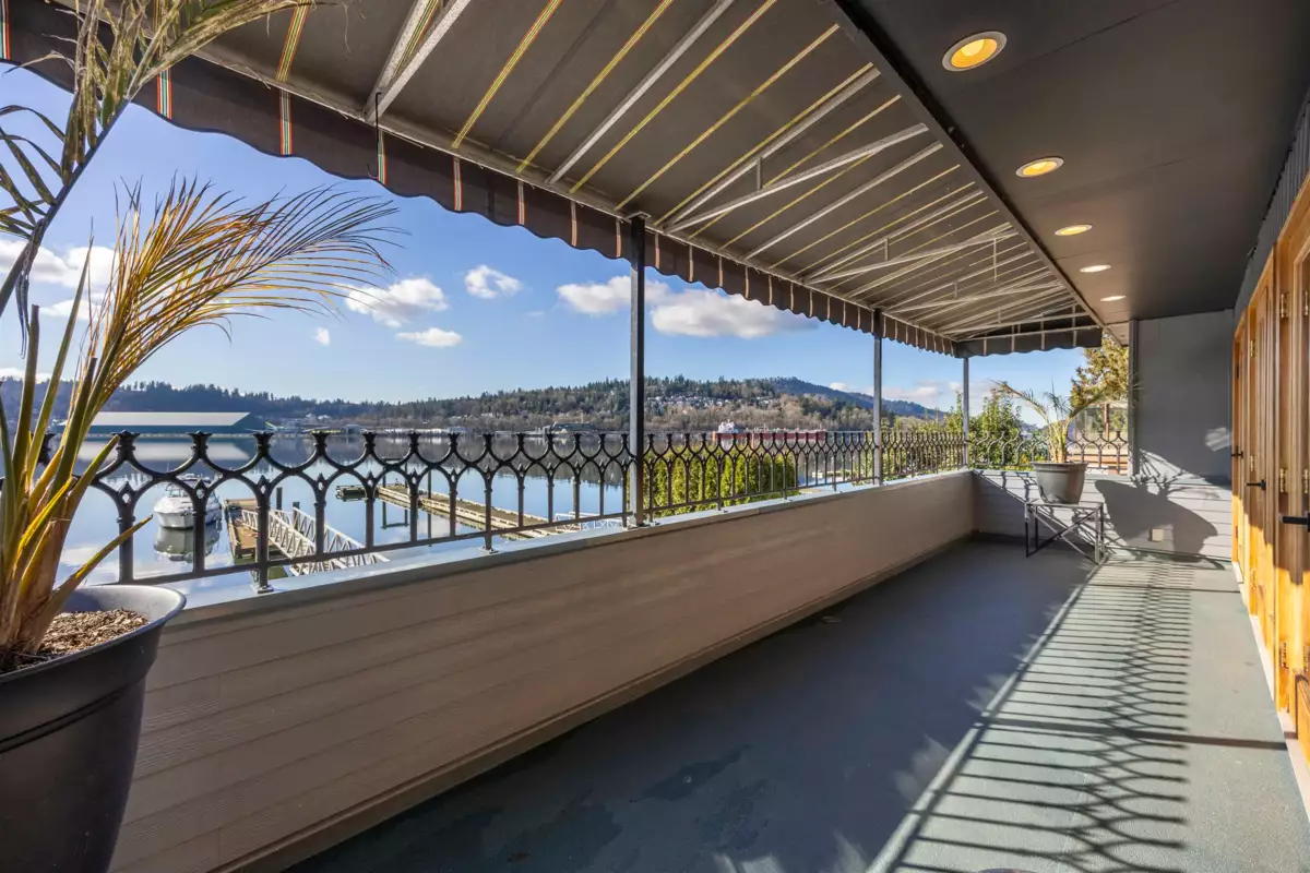 Guest Bathroom Photo of 936 Alderside Road, Port Moody, BC
