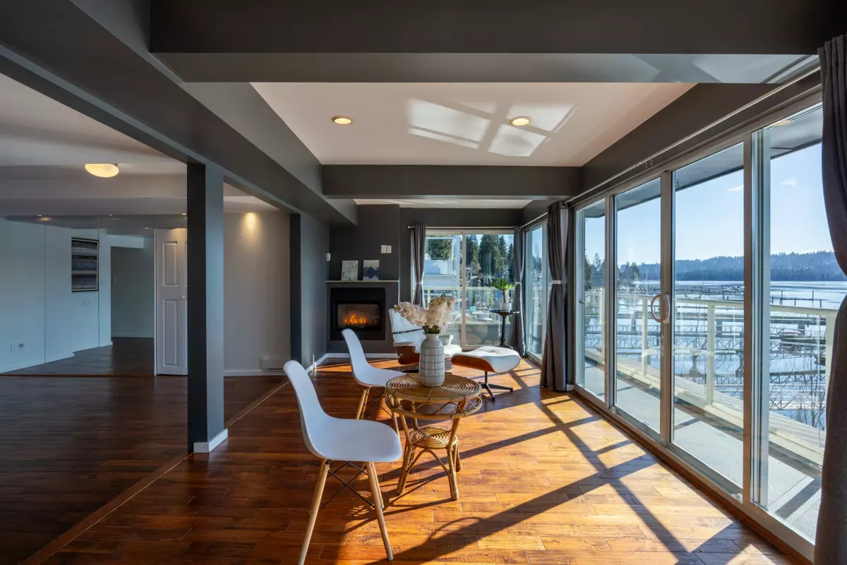 Laundry Room Photo of 936 Alderside Road, Port Moody, BC