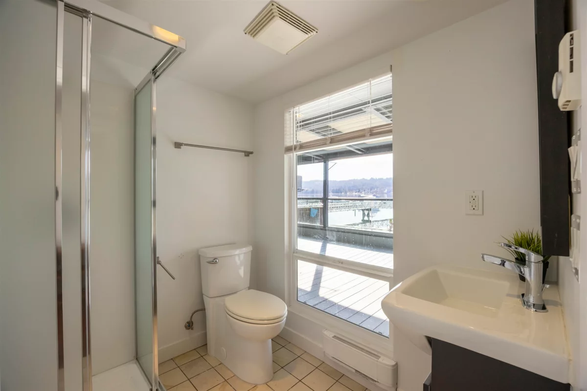 Outdoor Deck Photo of 936 Alderside Road, Port Moody, BC