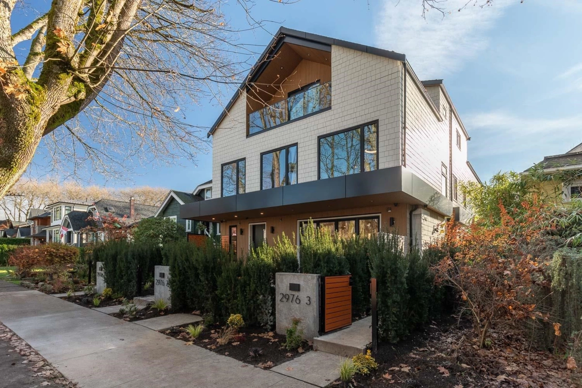 Exterior Rear Photo of 3 2976 W 13th Avenue, Vancouver, BC