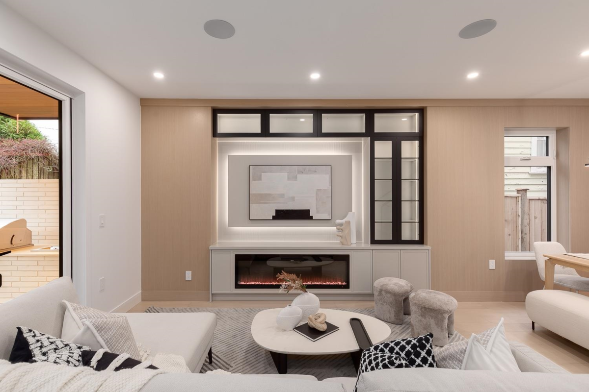 Primary Bathroom Photo of 3 2976 W 13th Avenue, Vancouver, BC