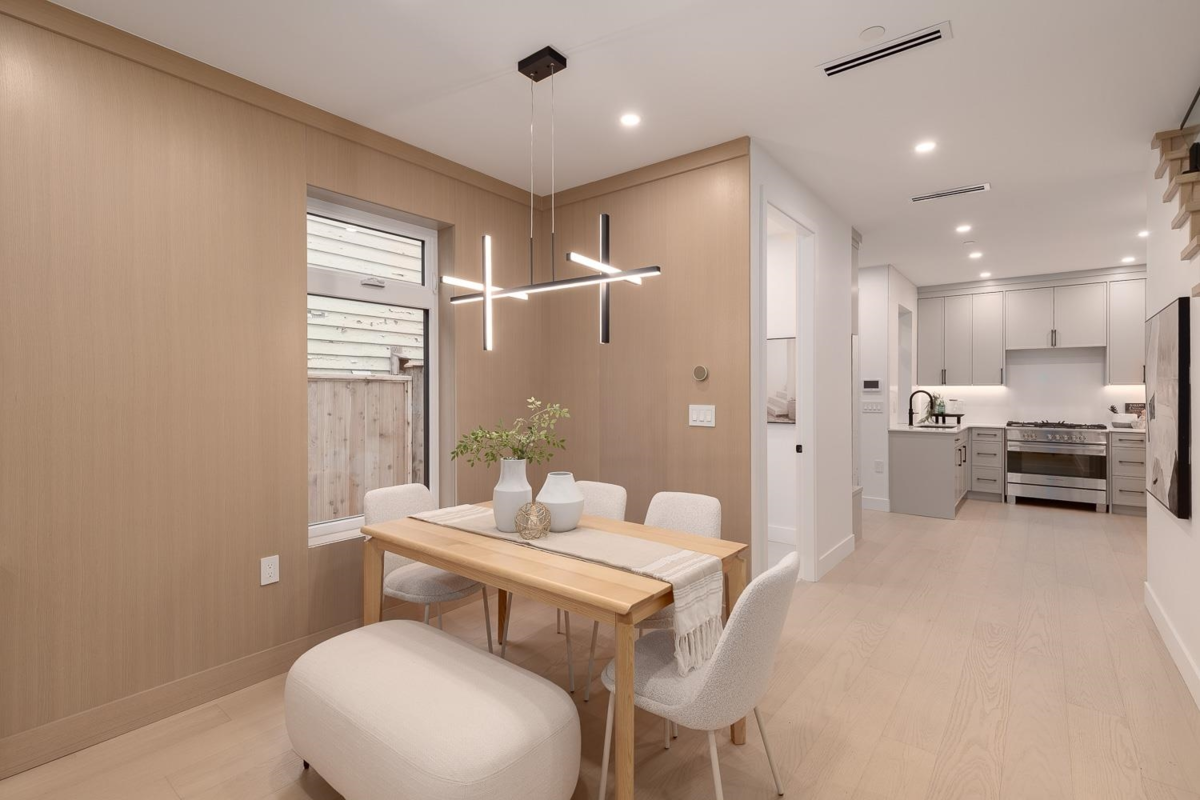 Primary Bedroom Photo of 3 2976 W 13th Avenue, Vancouver, BC