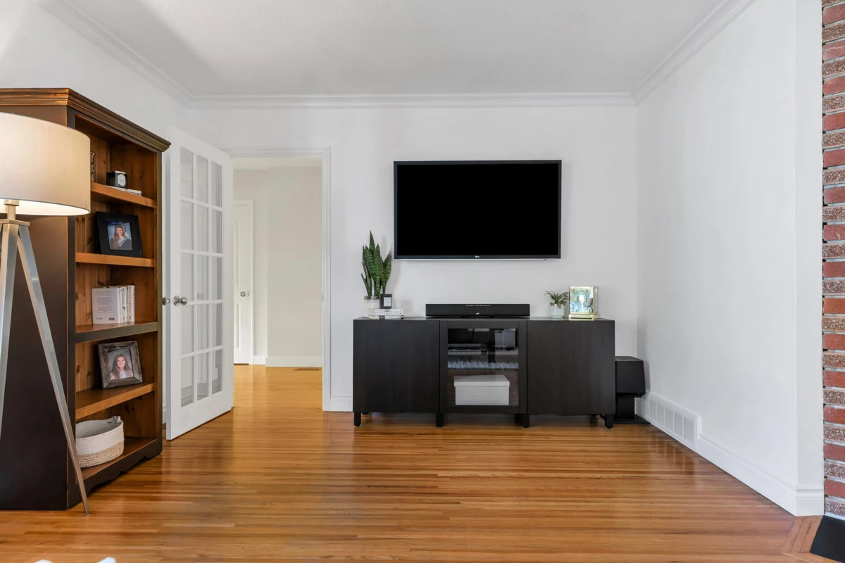 Breakfast Nook Photo of 2122 Anita Drive, Port Coquitlam, BC