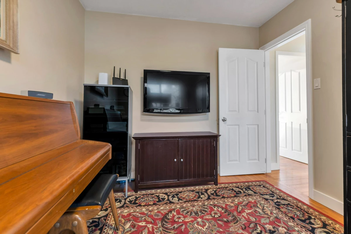 Front Yard Photo of 2122 Anita Drive, Port Coquitlam, BC