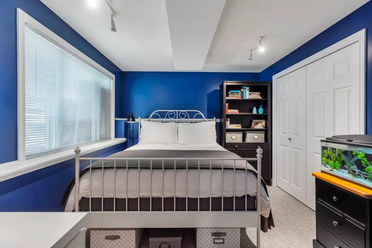 Garden / Landscaping Photo of 2122 Anita Drive, Port Coquitlam, BC