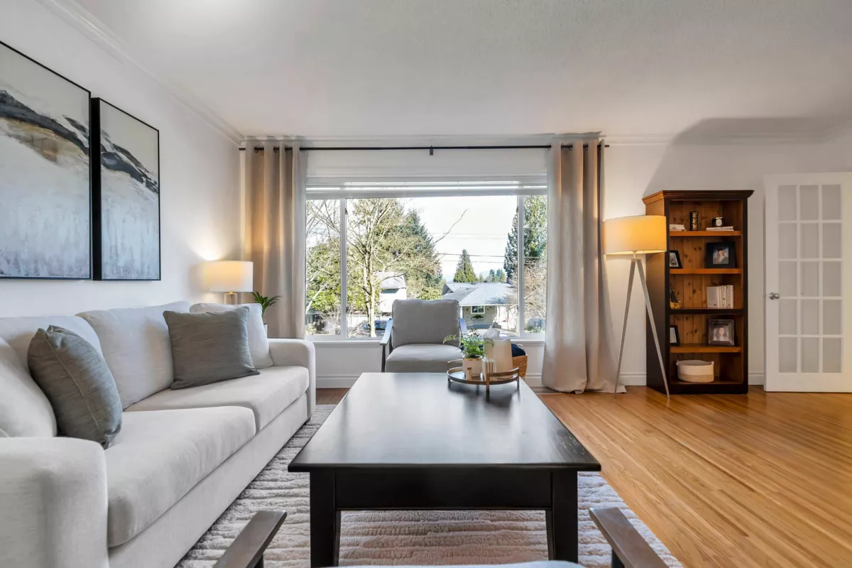 Kitchen Island Photo of 2122 Anita Drive, Port Coquitlam, BC