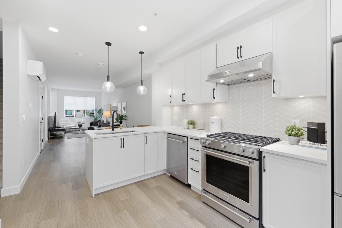 Bedroom 4 Photo of 261 720 Robinson Street, Coquitlam, BC