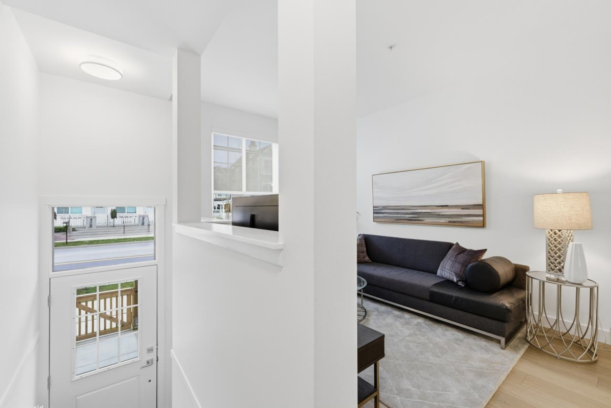 Family Room Photo of 261 720 Robinson Street, Coquitlam, BC