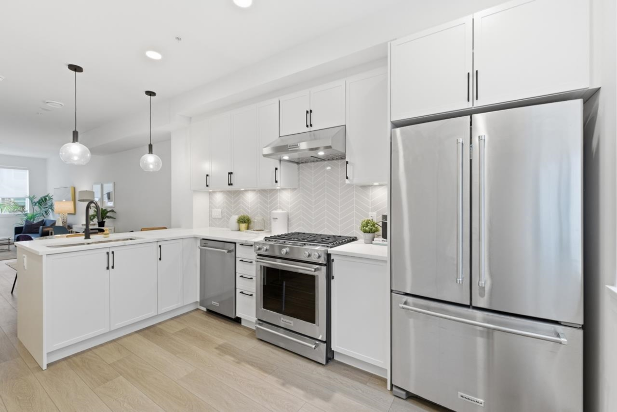 Guest Bathroom Photo of 261 720 Robinson Street, Coquitlam, BC