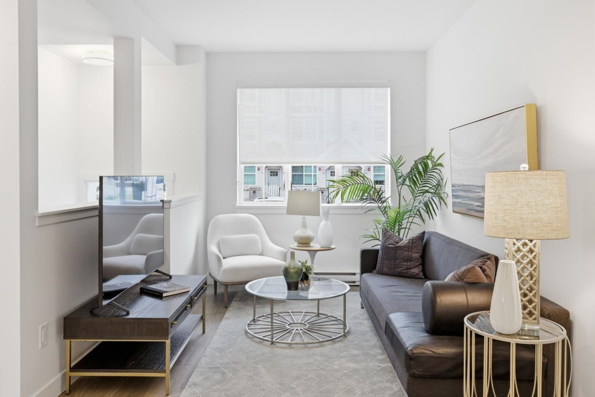 Kitchen Island Photo of 261 720 Robinson Street, Coquitlam, BC