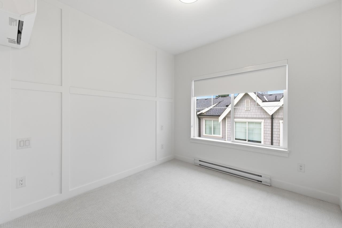 Office / Den Photo of 261 720 Robinson Street, Coquitlam, BC