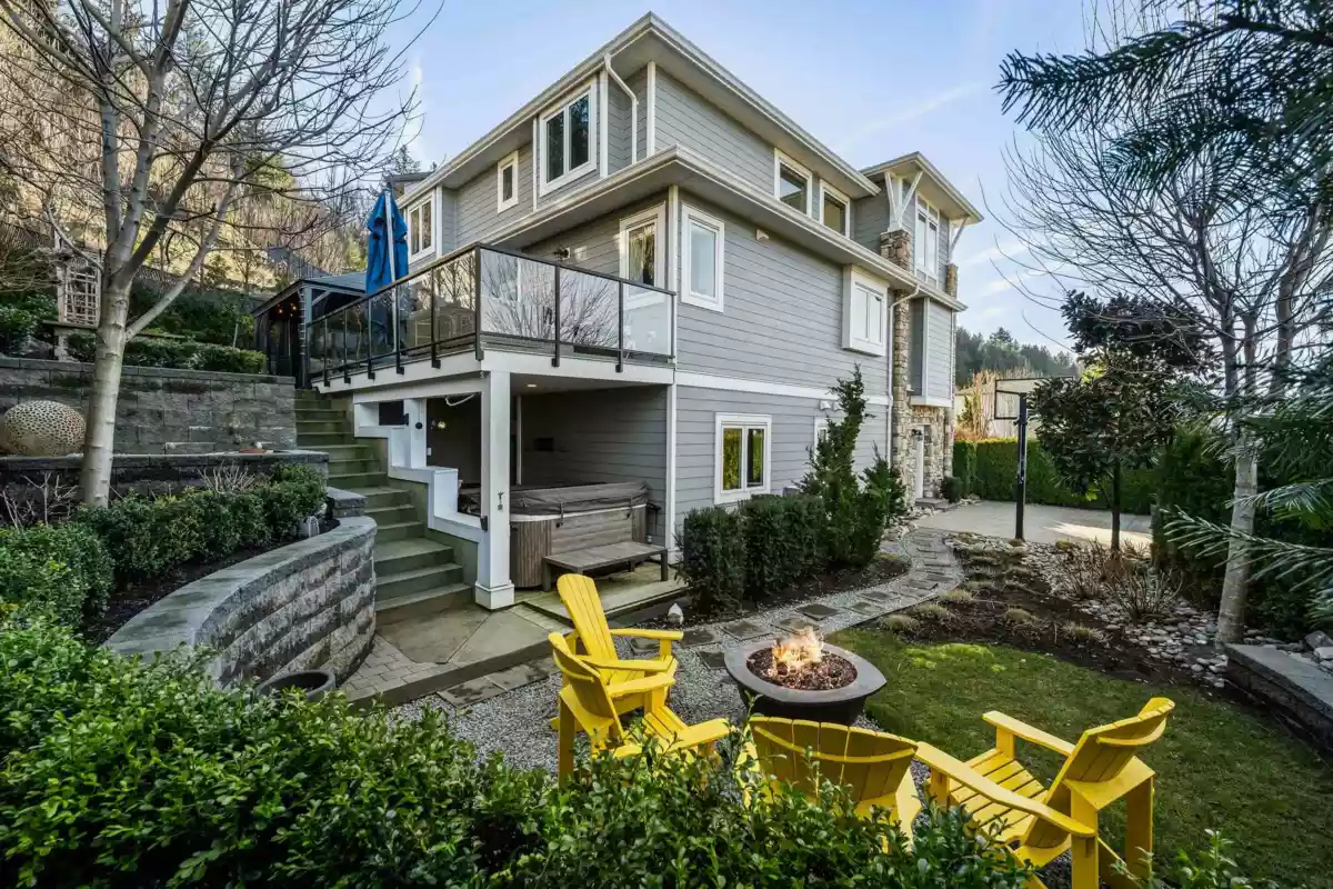 Dining Area Photo of 5522 Maclachlan Place, Chilliwack, BC
