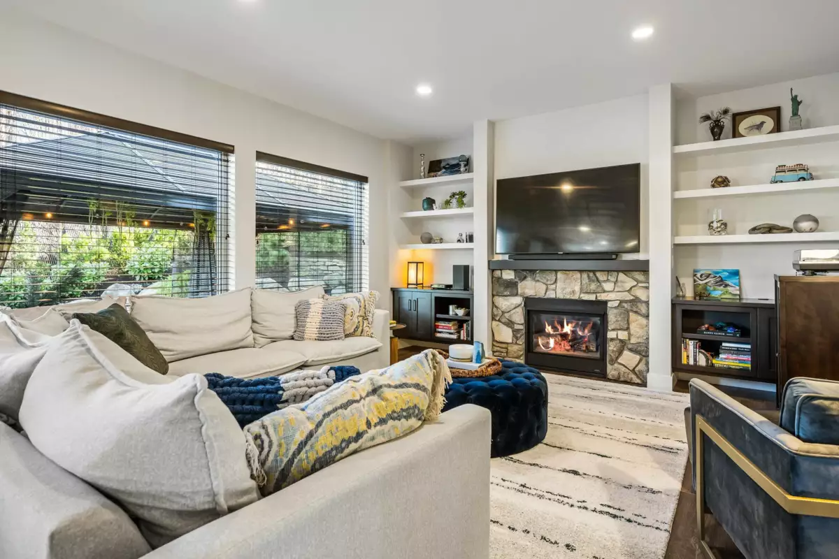 Family Room Photo of 5522 Maclachlan Place, Chilliwack, BC