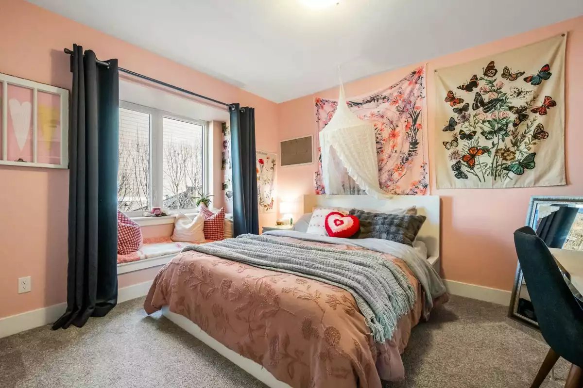 Garage Interior Photo of 5522 Maclachlan Place, Chilliwack, BC