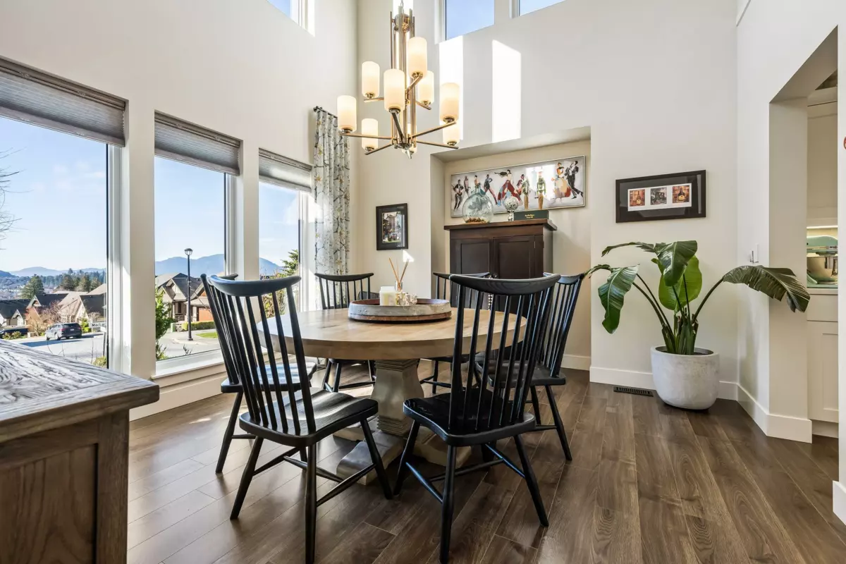Walk-In Closet Photo of 5522 Maclachlan Place, Chilliwack, BC