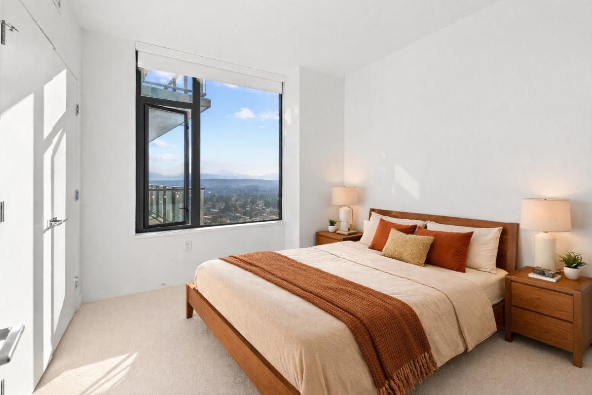 Loft / Bonus Room Photo of 2104 1588 Johnston Road, Surrey, BC
