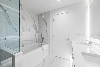 Mudroom Photo of 2104 1588 Johnston Road, Surrey, BC