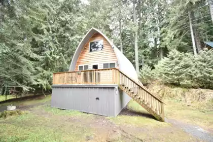 71666 Needle Narrows, Sunshine Valley, BC, Sunshine Valley — Single Family Residence for sale