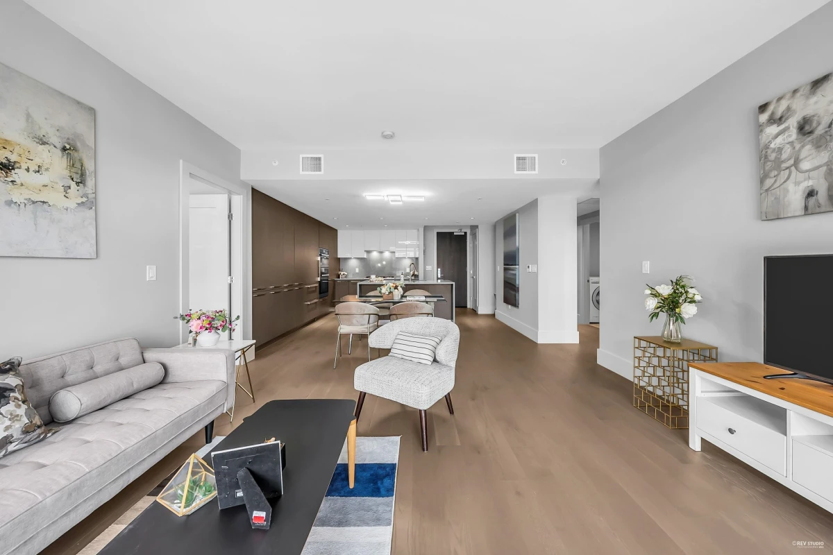 Living Room Photo of 204 2089 W 43rd Avenue, Vancouver, BC