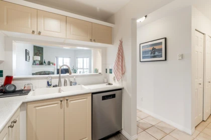 426 5500 Andrews Road, Richmond, BC, Richmond — Apartment/Condo for sale