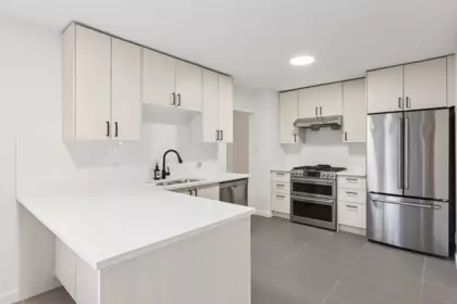 7477 Vivian Drive, Vancouver, BC, Vancouver — Single Family Residence for sale