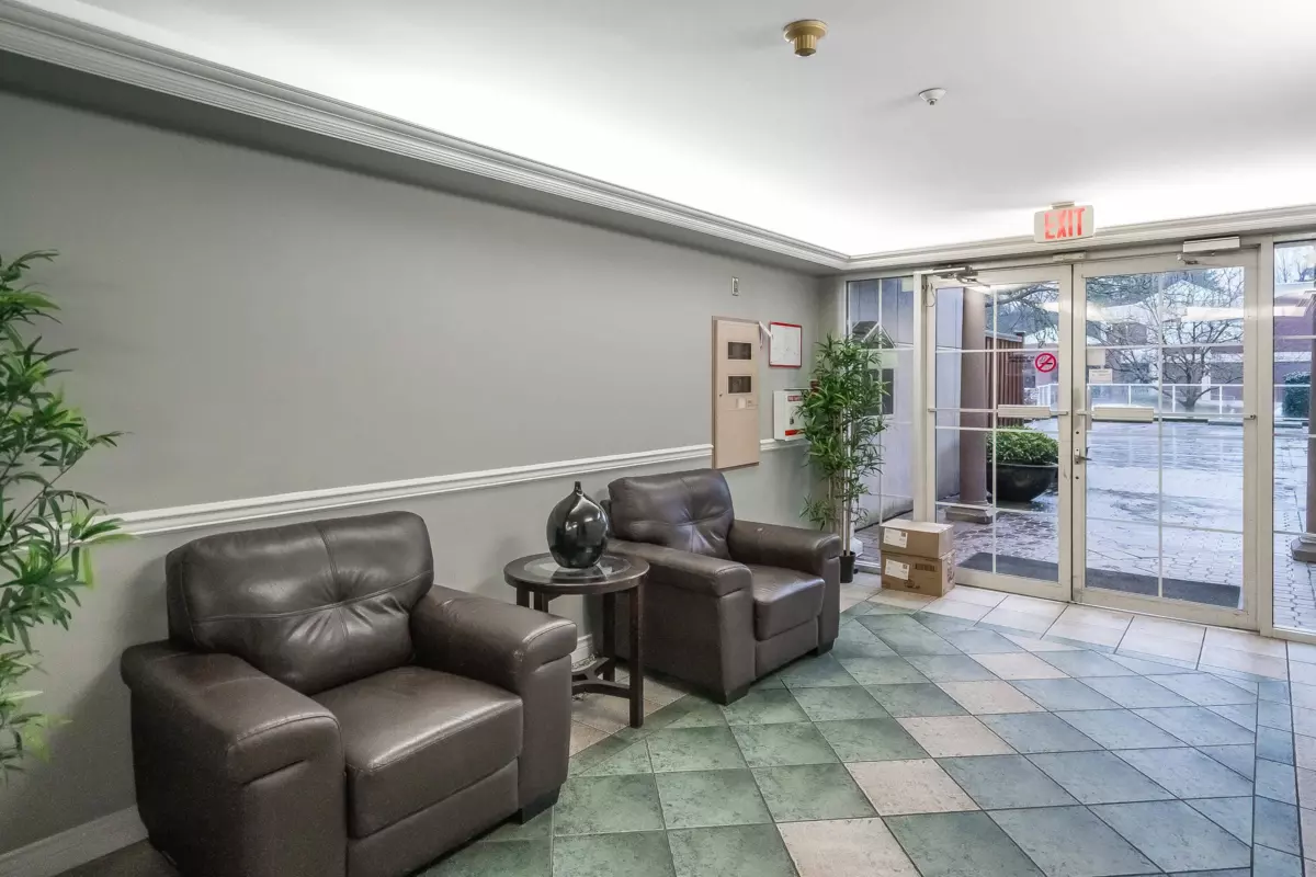 Dining Area Photo of 401 2678 Dixon Street, Port Coquitlam, BC