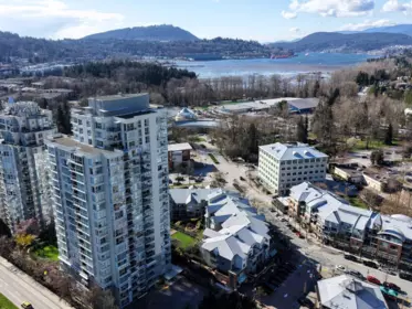 1805 235 Guildford Way, Port Moody, BC, Port Moody — Apartment/Condo for sale