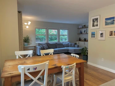 Breakfast Nook Photo of 102 3008 Willow Street, Vancouver, BC