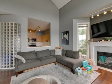 Primary Bedroom Photo of 404 2585 Ware Street, Abbotsford, BC