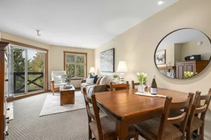 511 4660 Blackcomb Way, Whistler, BC, Whistler — Apartment/Condo for sale