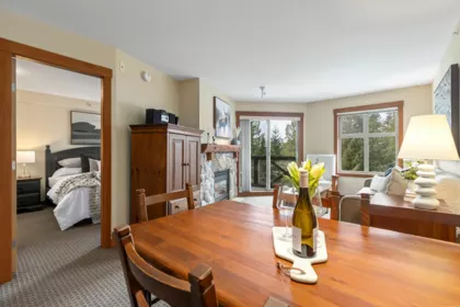 511 4660 Blackcomb Way, Whistler, BC, Whistler — Apartment/Condo for sale