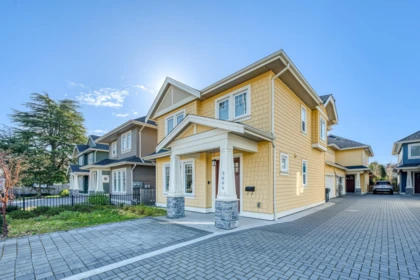5684 Williams Road, Richmond, BC, Richmond — Half Duplex for sale
