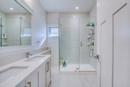 Primary Bathroom Photo of 5684 Williams Road, Richmond, BC